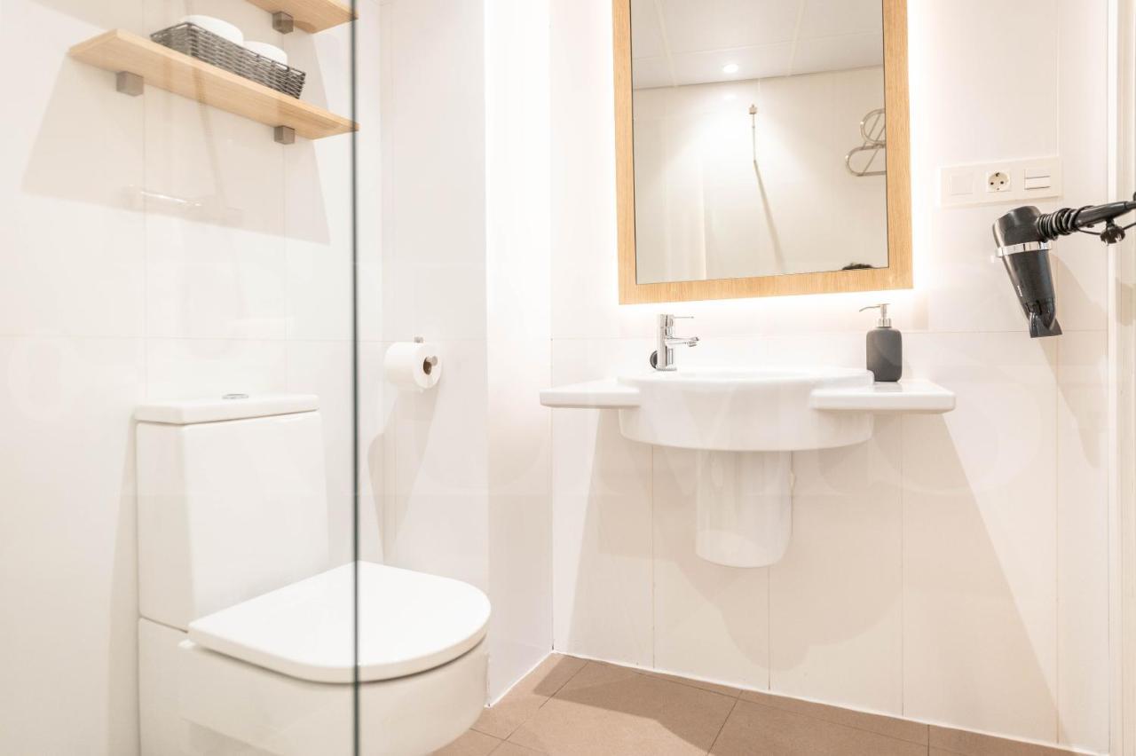 Elegant Studio In The Heart Of Malaga By Rems 外观 照片